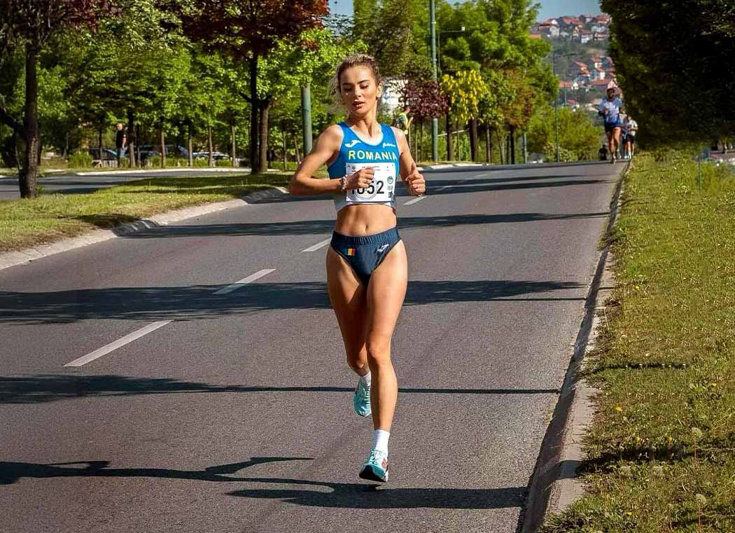 Laura Mihăilă (Popescu)